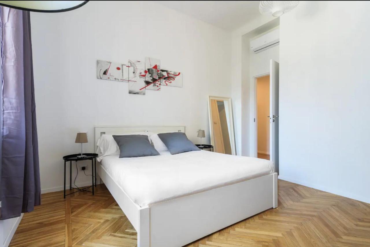 Luxury 4 Bedrooms Apartments Close To Duomo Milánó Kültér fotó