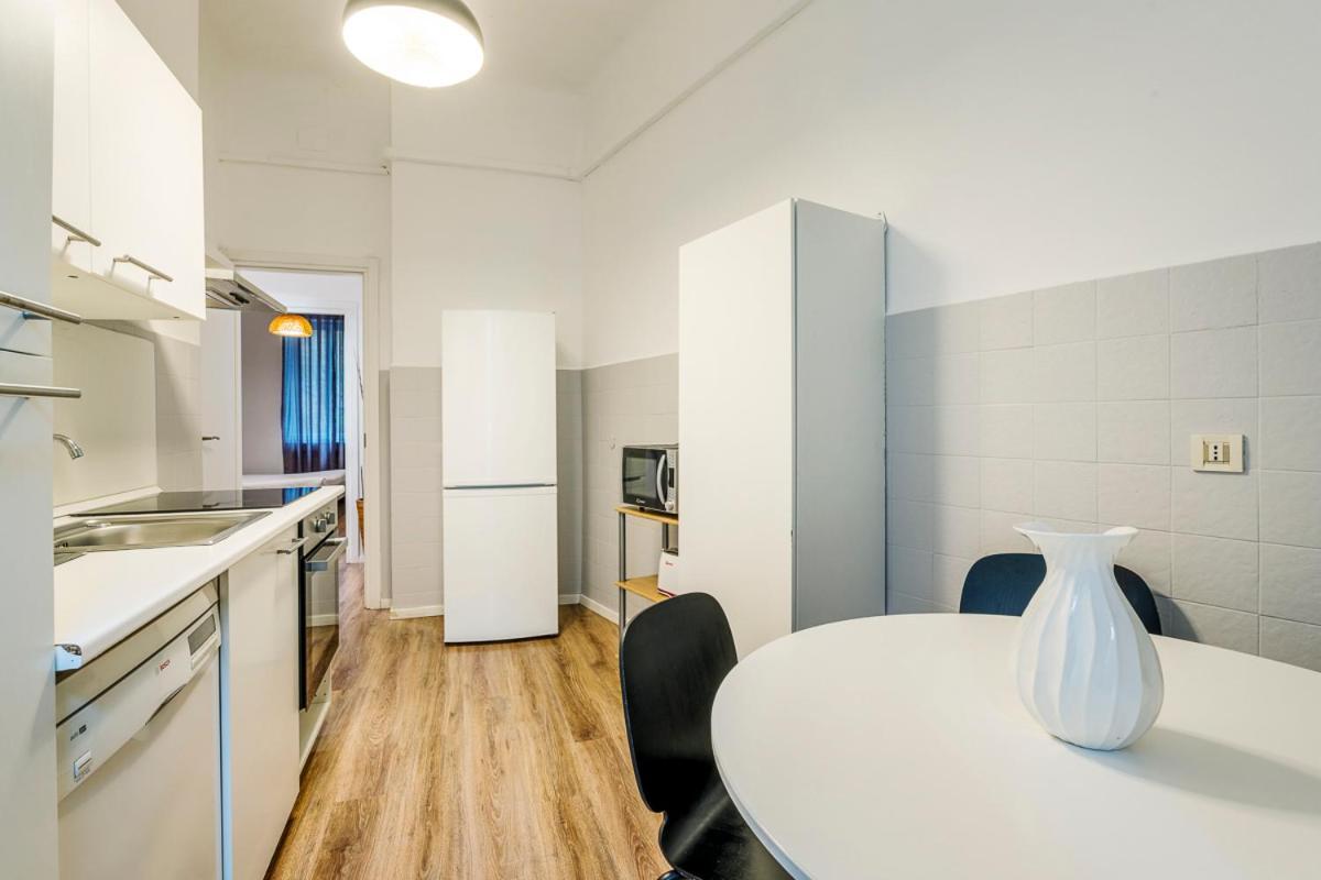 Luxury 4 Bedrooms Apartments Close To Duomo Milánó Kültér fotó